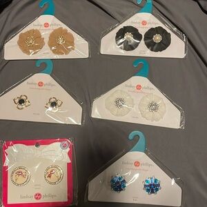 Lot of 6 Lindsay Phillips snaps